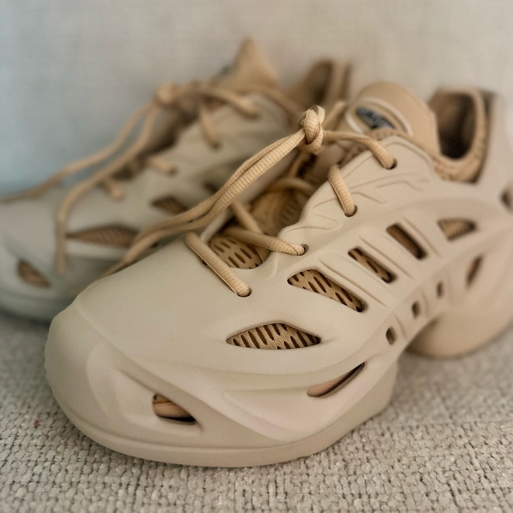 adidas UNISEX CLIMACOOL Chunky Design and Breathable Upper